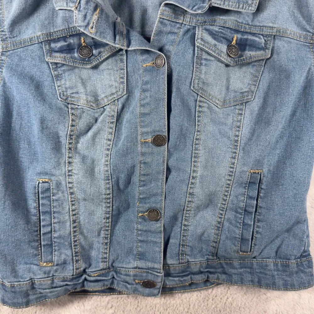 New Look Womens Medium Wash Blue Denim Trucker Jacket Size L Long Sleeve Button - Picture 2 of 6